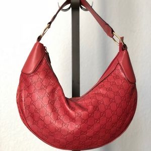 Red Gucci handbag. Soft leather.